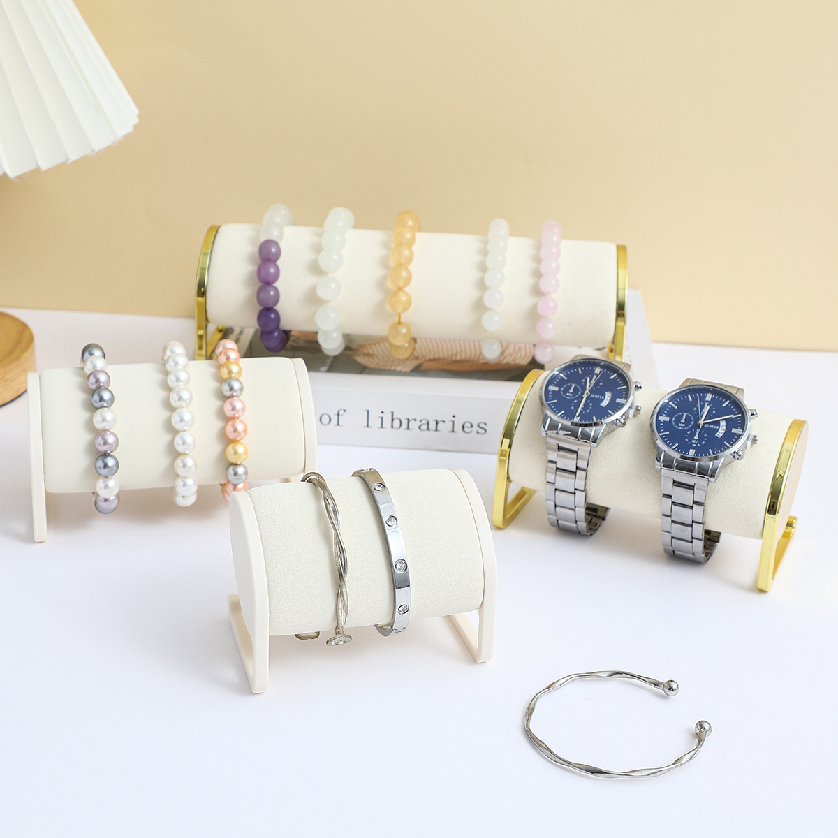 Jewelry Shop Watches - Stand Pajangan Gelang Beludru 3 Ukuran,