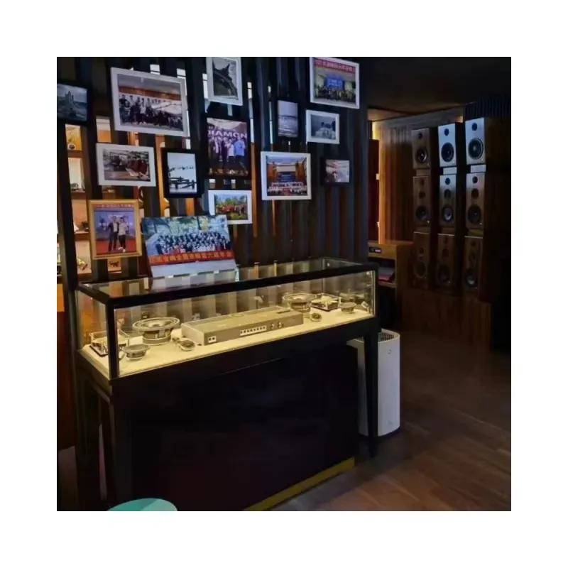 Rak Pajangan Kayu Modern Kusto - Used Jewelry Watches ulasan dan harga